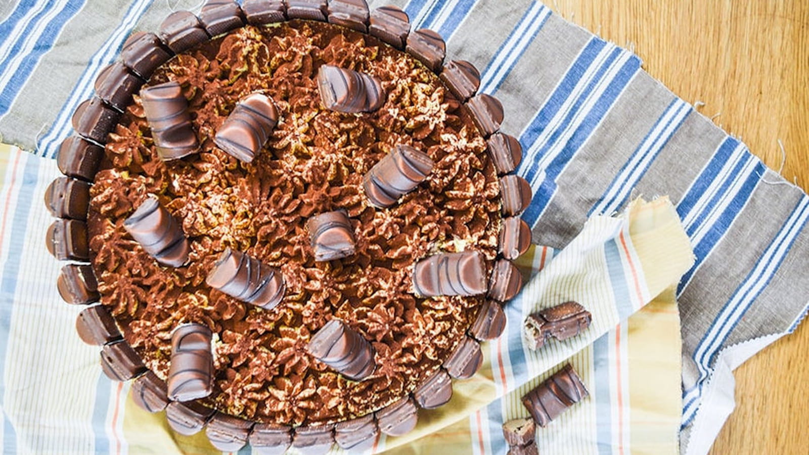 "Entremisu" au kinder bueno (entremet façon tiramisu)
