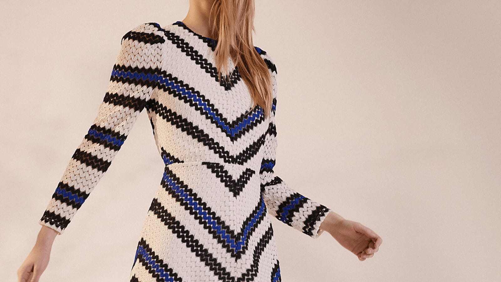 Robe Sinequanone