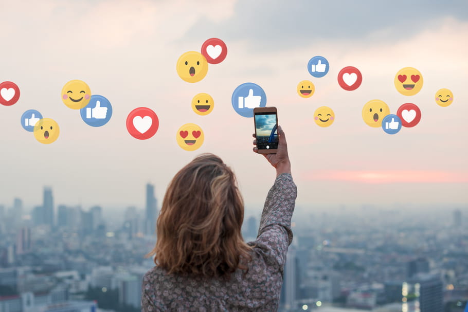 En France, en Chine ou aux US : où passe-t-on le plus de temps sur les réseaux sociaux ?