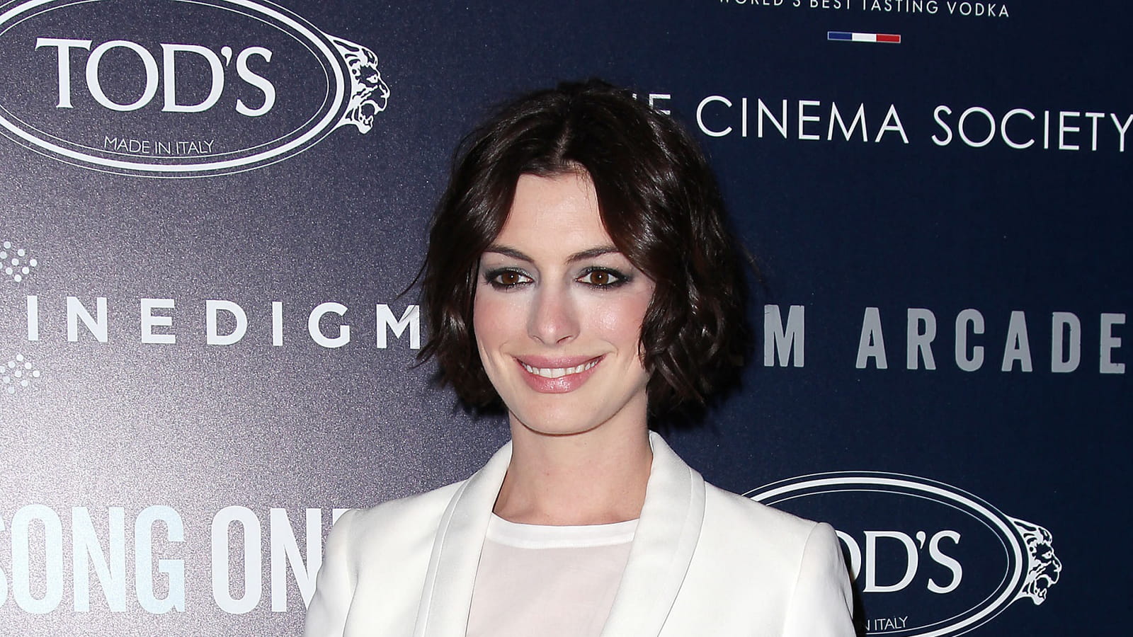 Anne Hathaway