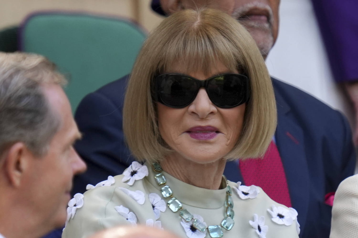 What Anna Wintour demands of her future assistant who will pocket 100,000 euros per year