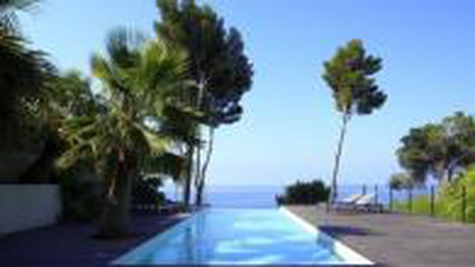 Piscine sportive