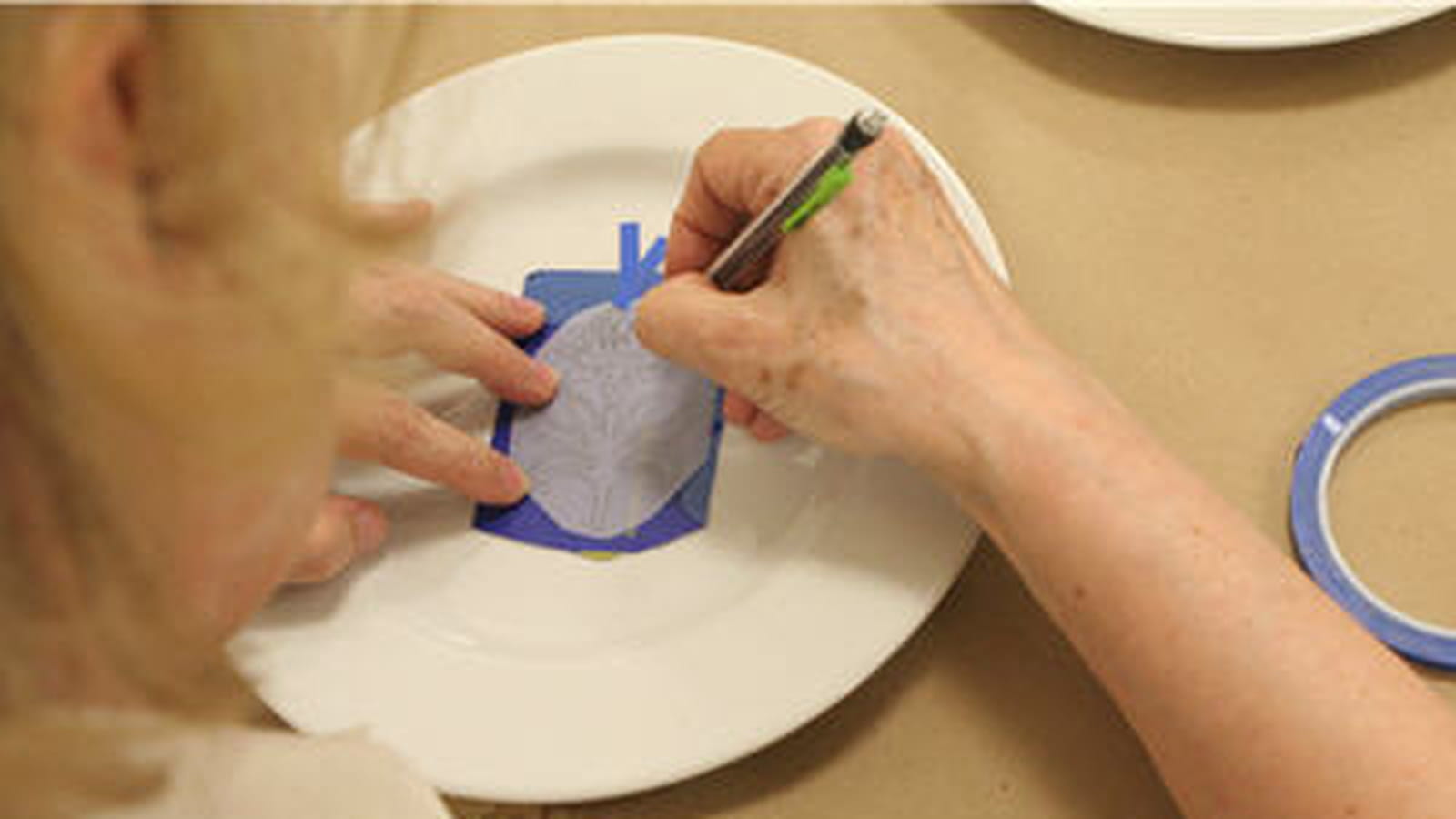 Peinture sur porcelaine