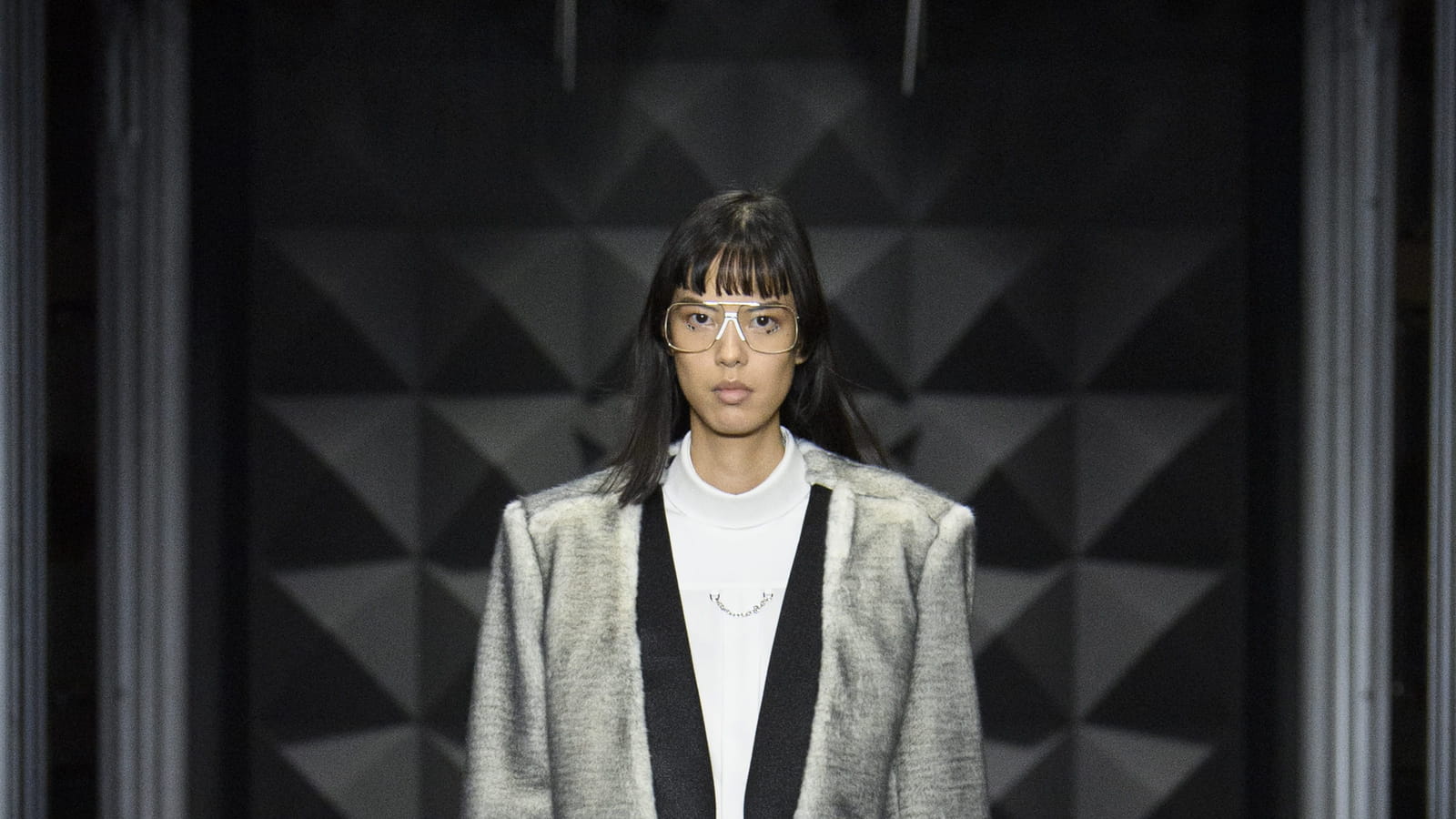 Look 13