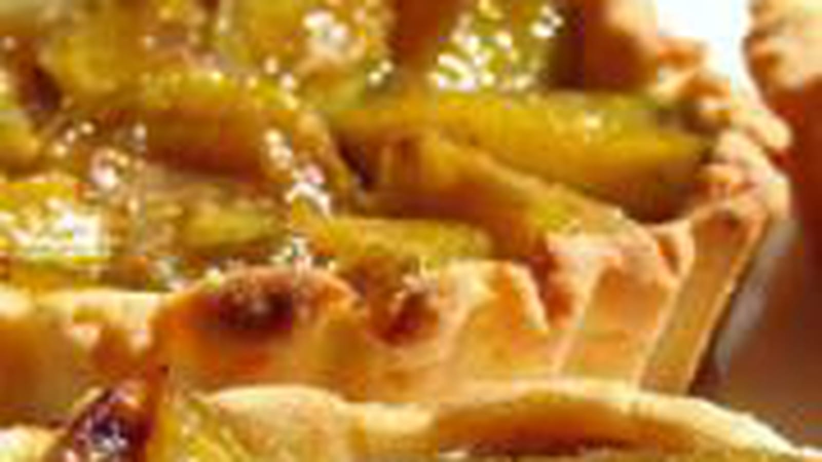 Tartelettes aux reines-claudes, muscovado et fleur de sel