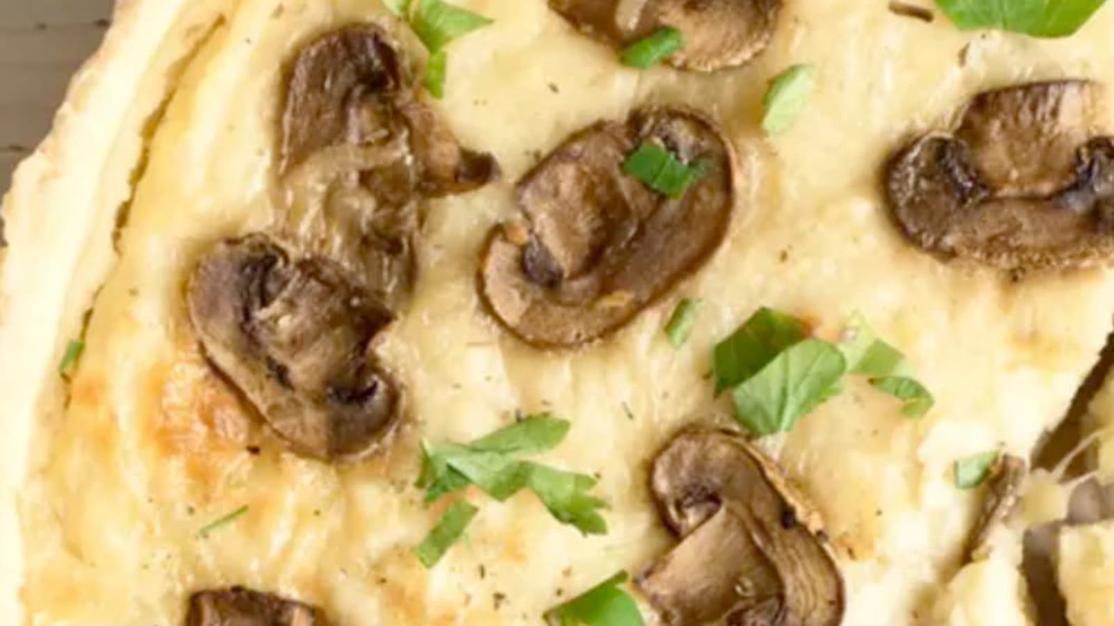 Quiche aux courgettes et champignons