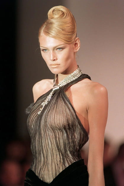 D&eacute;fil&eacute; Thierry Mugler haute couture automne-hiver 1999-2000