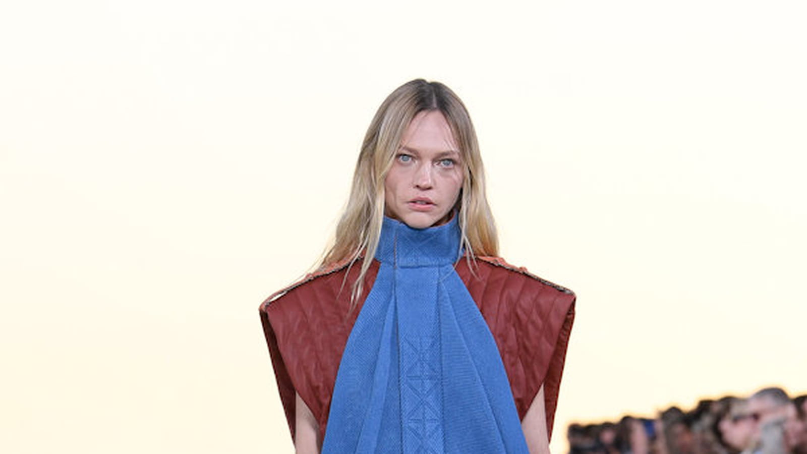 Look 31