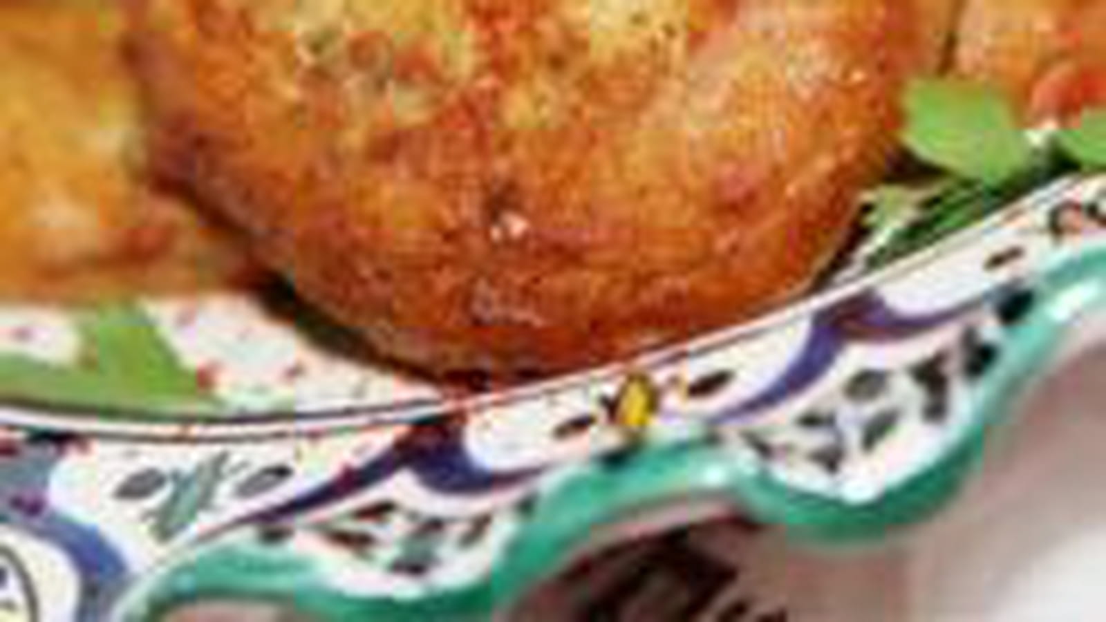 Beignets d'aubergine et pomme de terre (Maakouda)
