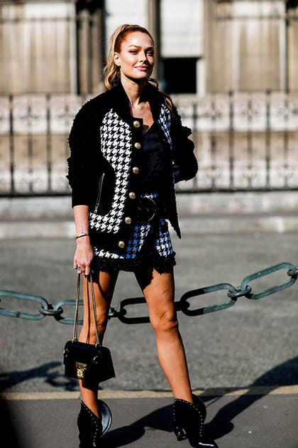 Caroline Receveur &agrave; Paris en septembre 2018