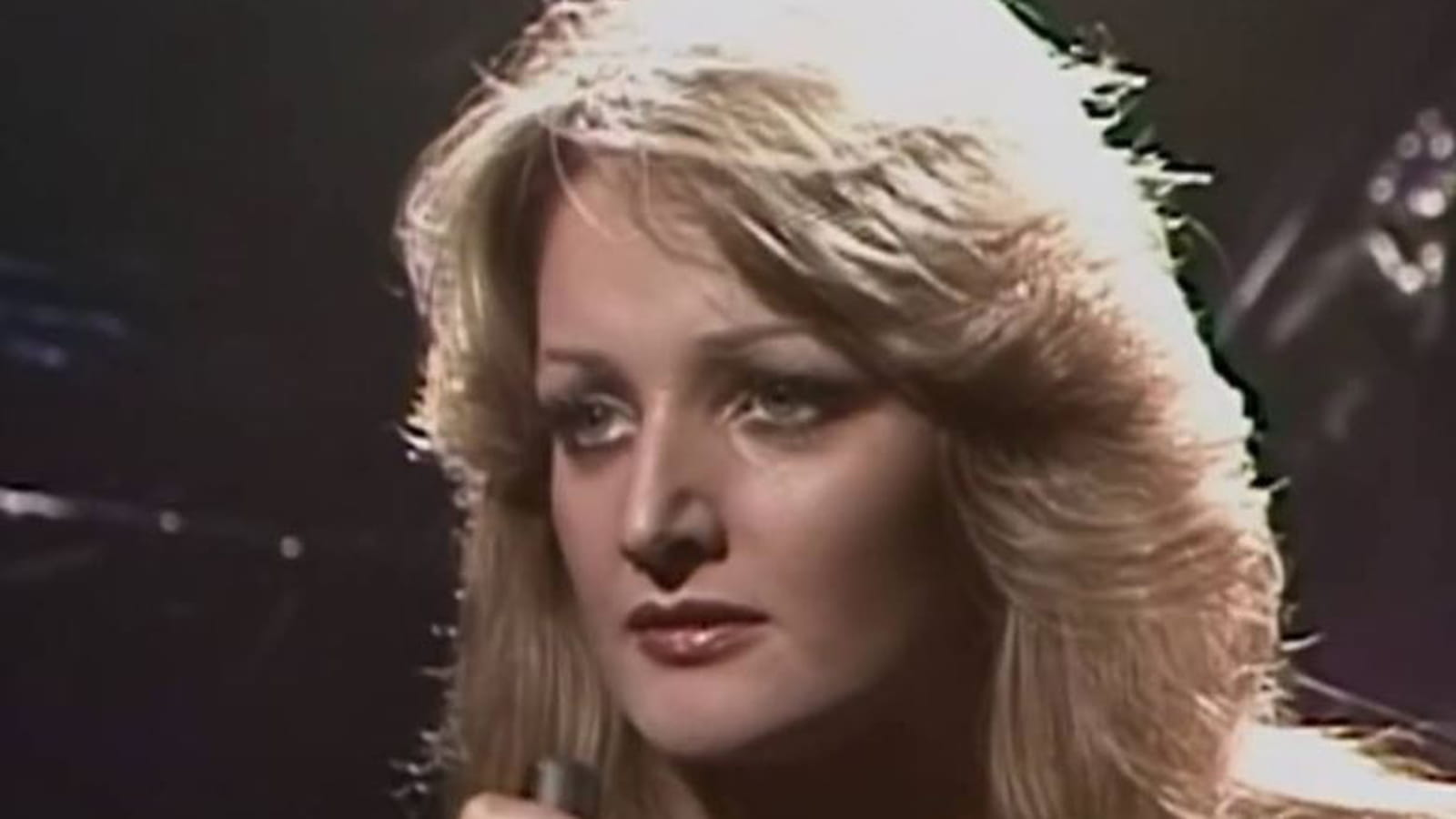 Bonnie Tyler interprète "It's a Heartache"