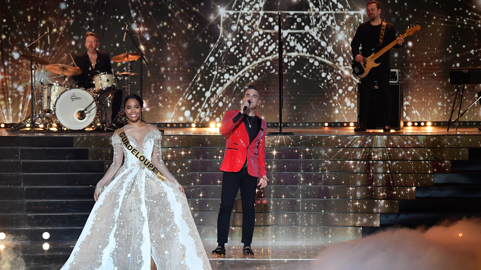 Clémence Botino et Robbie Williams