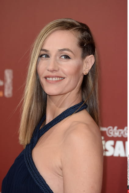 Le side-hair tress&eacute; de C&eacute;cile de France