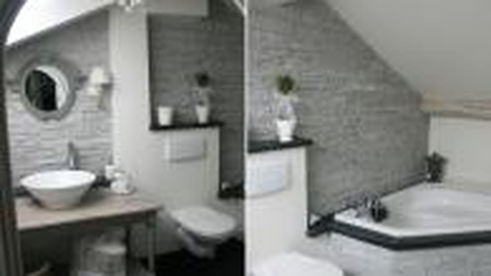Salle de bains parentale