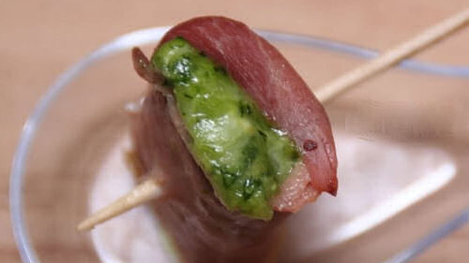 Bouchées jambon Serrano et fromage de chèvre Cabecou