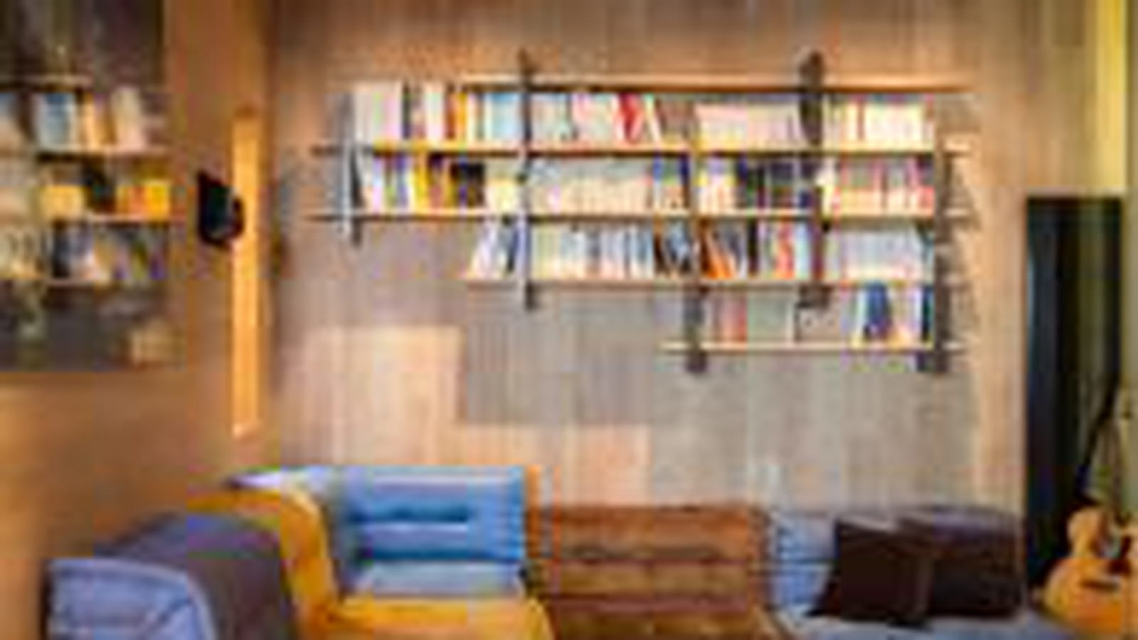 Salle de lecture et de musique