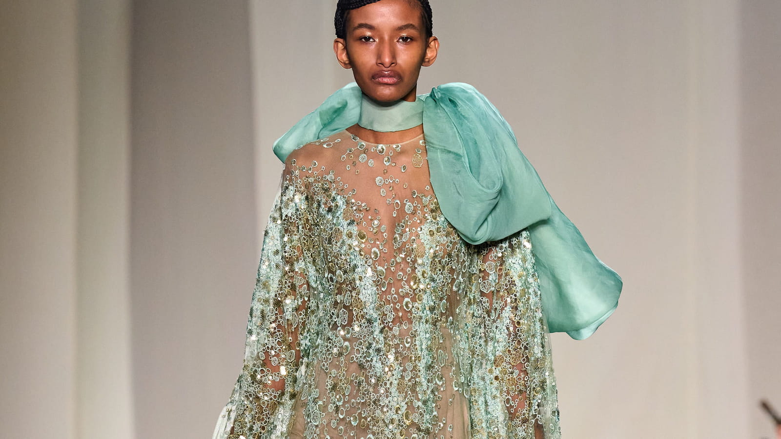 Look 50