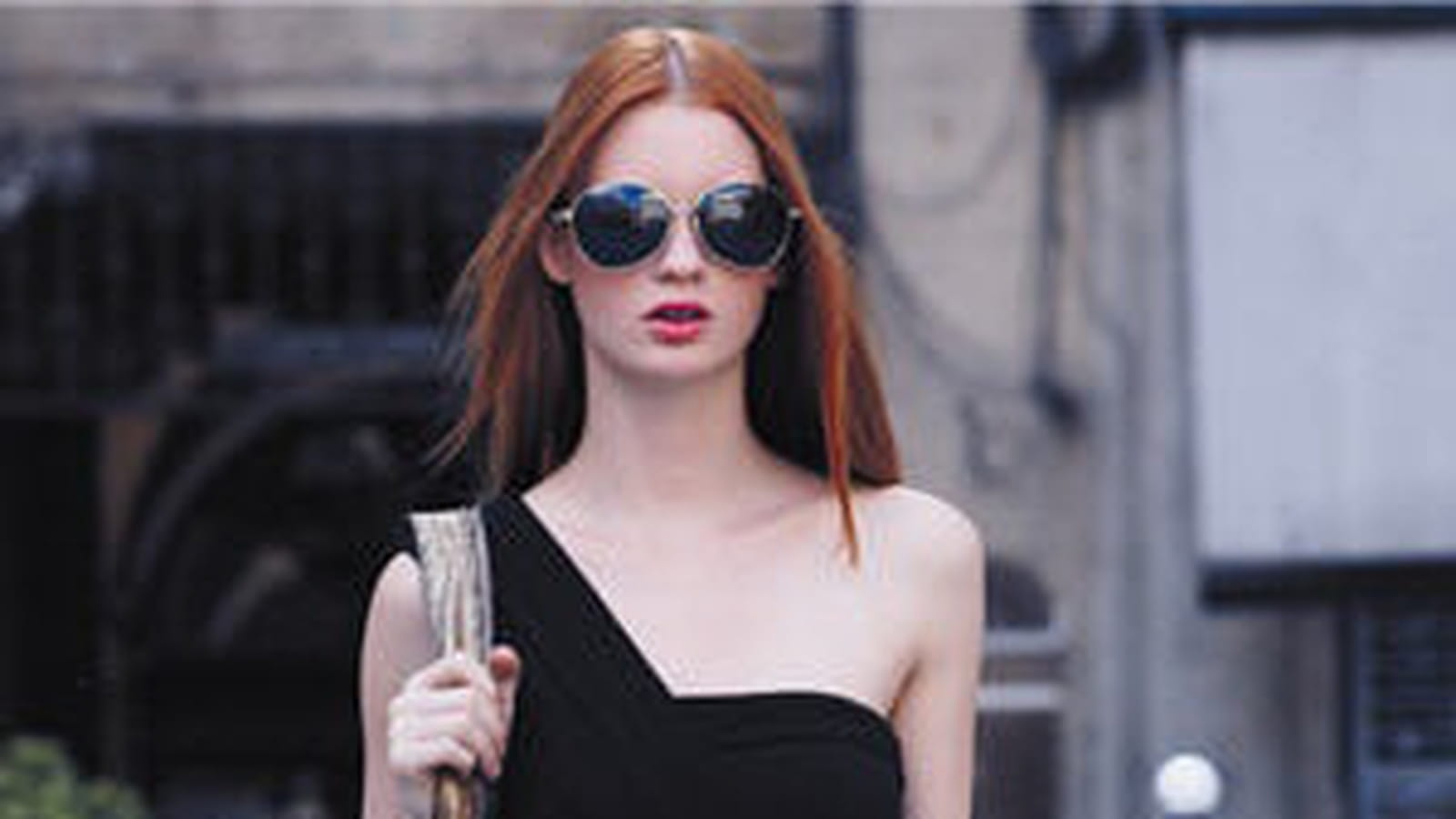 Robe noire de Manoukian