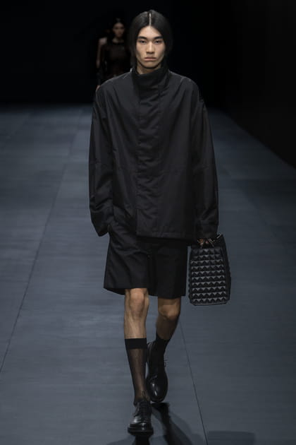 Look 45&nbsp;du d&eacute;fil&eacute; Valentino