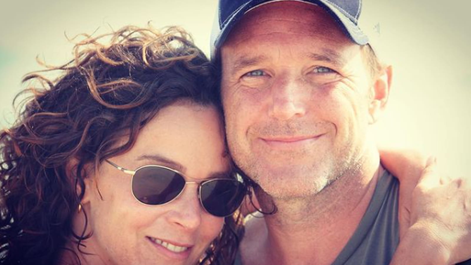Jennifer Grey et Clark Gregg
