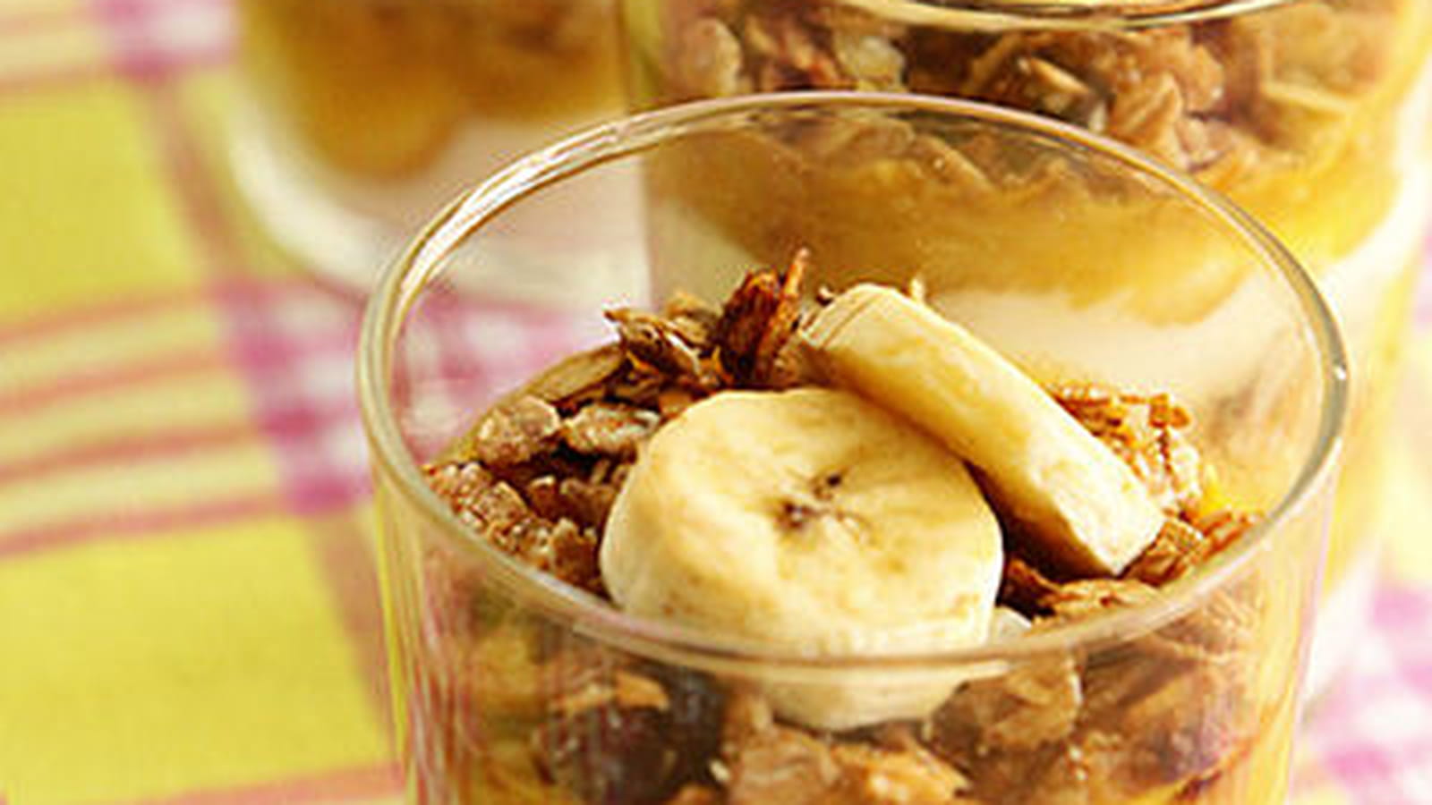 Dessert muesli yaourt coco et banane