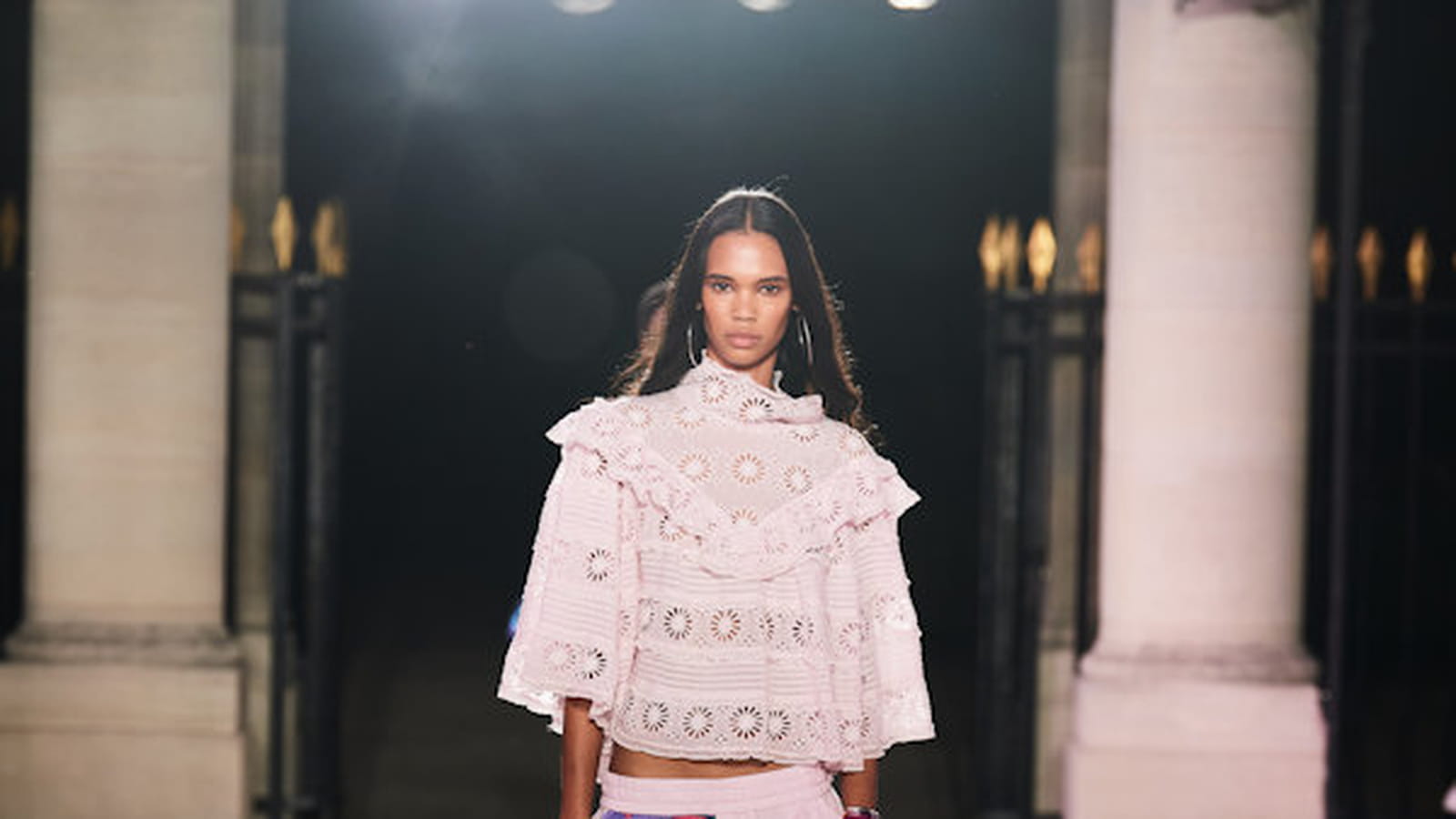 Look 25