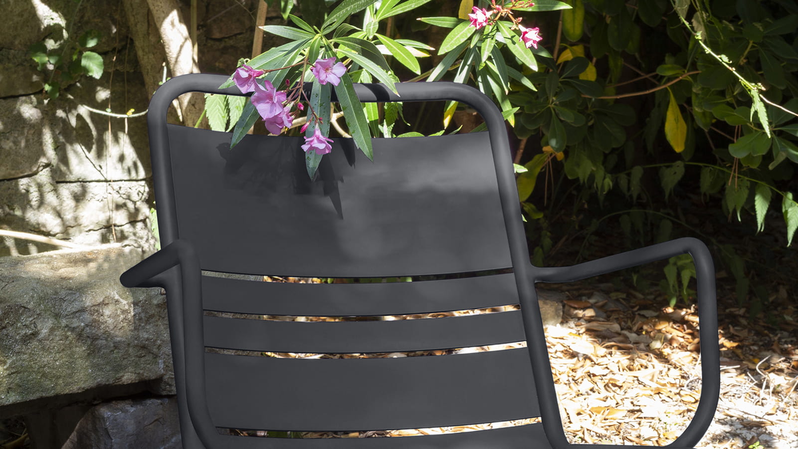 Mobilier en métal relooké