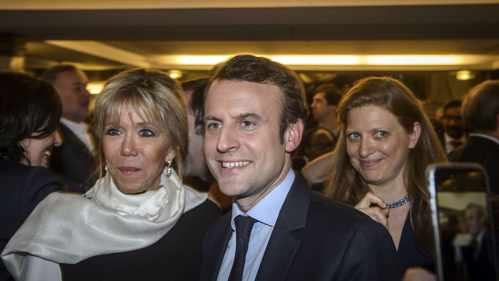 Derrière chaque grand homme il y a une femme