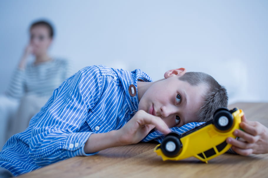 Comment gérer le confinement avec un enfant autiste ?