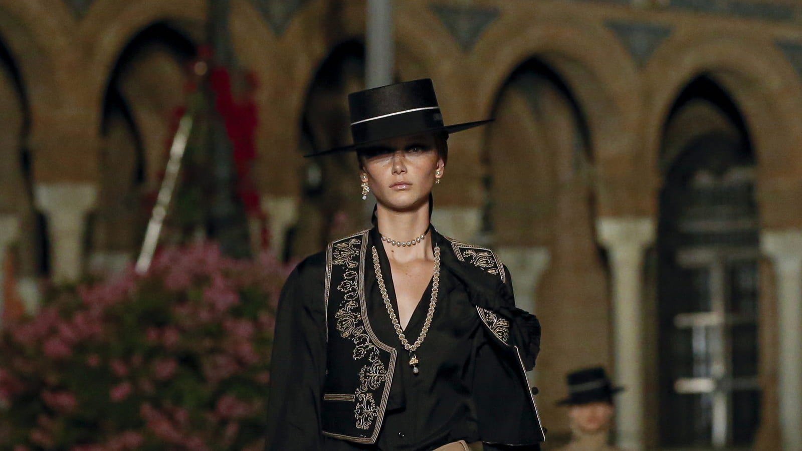 Look 79