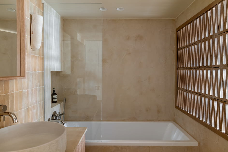 Apr&egrave;s&nbsp;: une salle de bains aux doux accents du sud