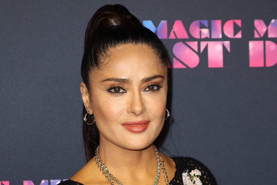 La queue de cheval haute de Salma Hayek