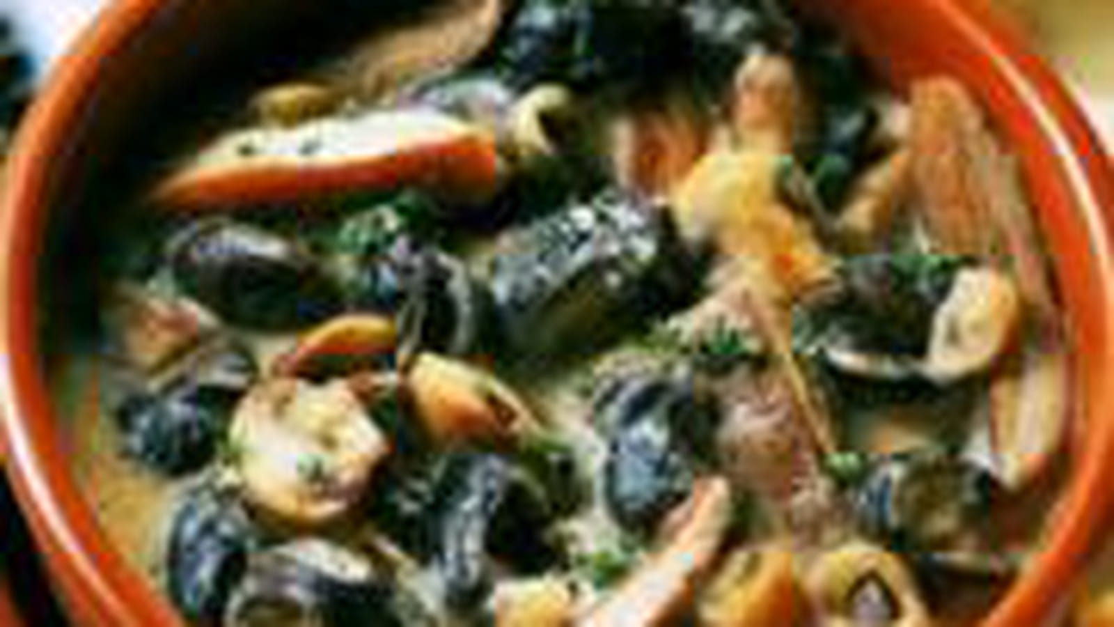 Cassolette d'escargots au Chablis®