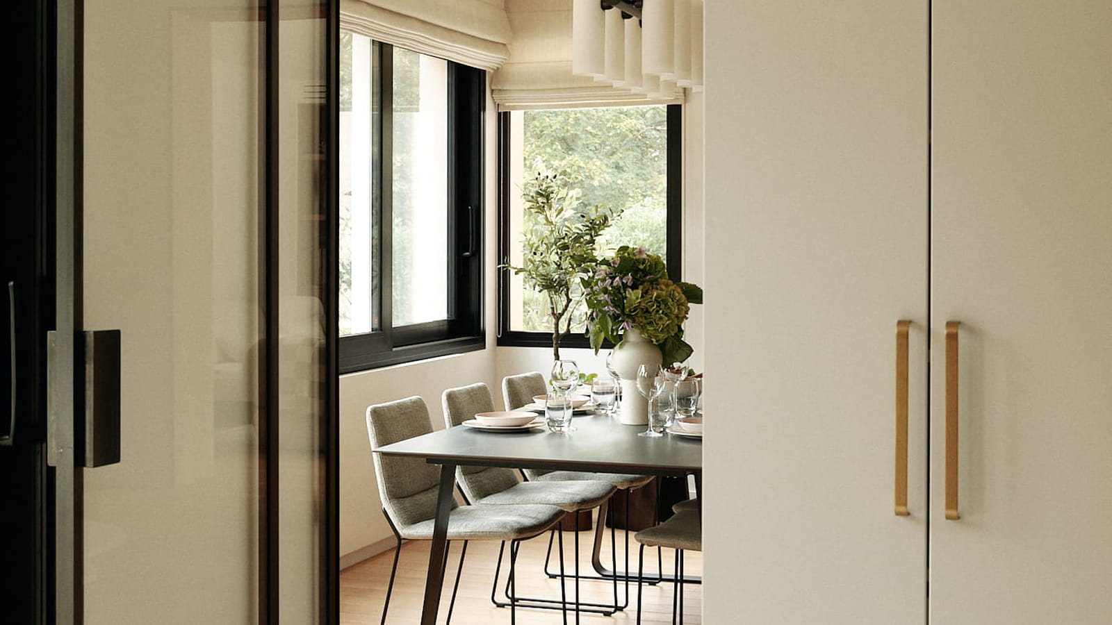 Salle à manger après