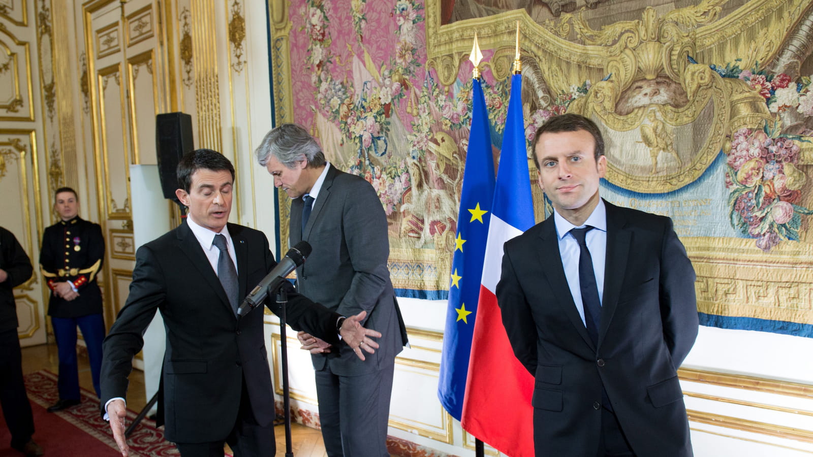 Manuel Valls tente une approche