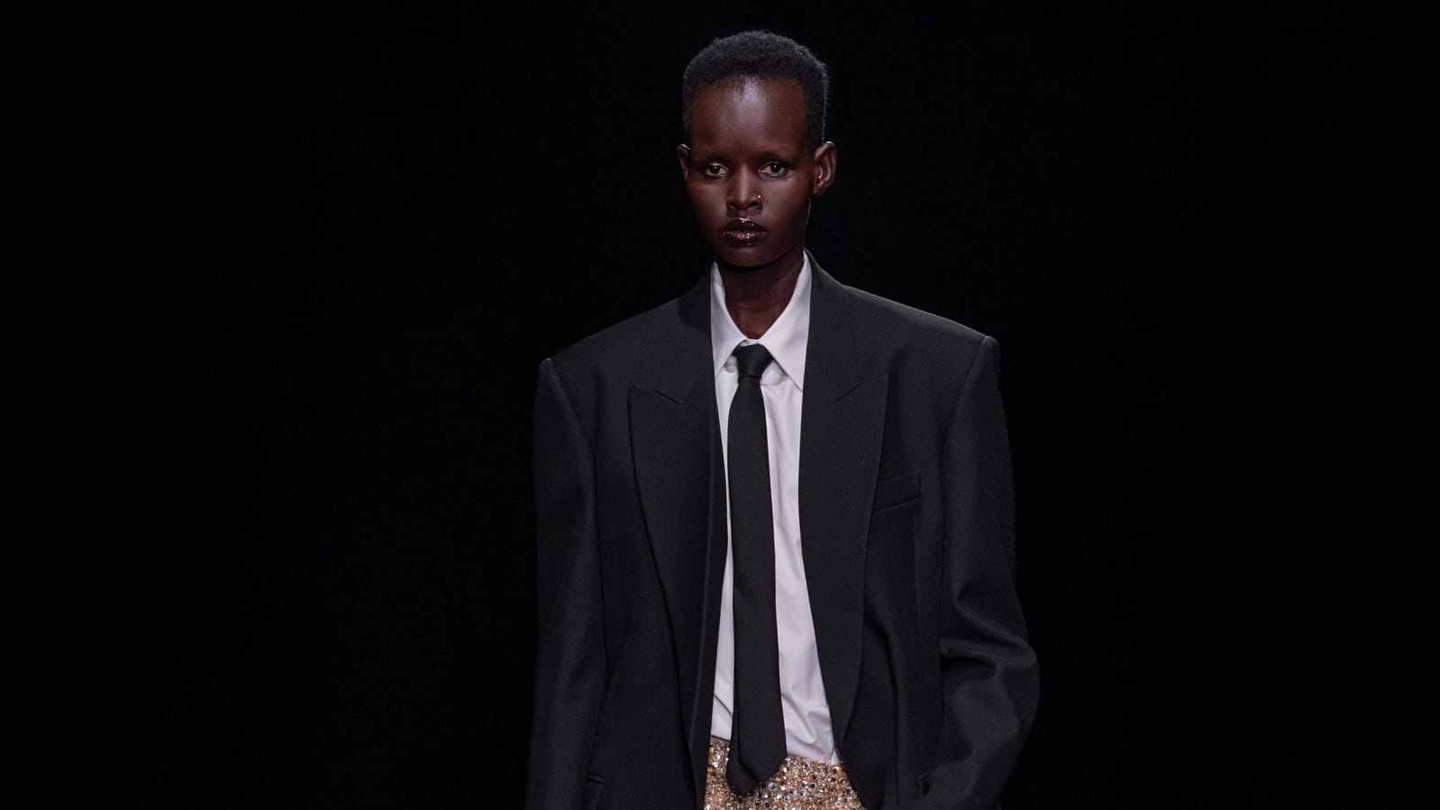 Look 33