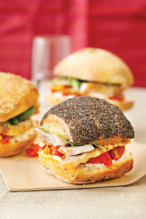 Assortiment de minis sandwichs de cuisses de dinde