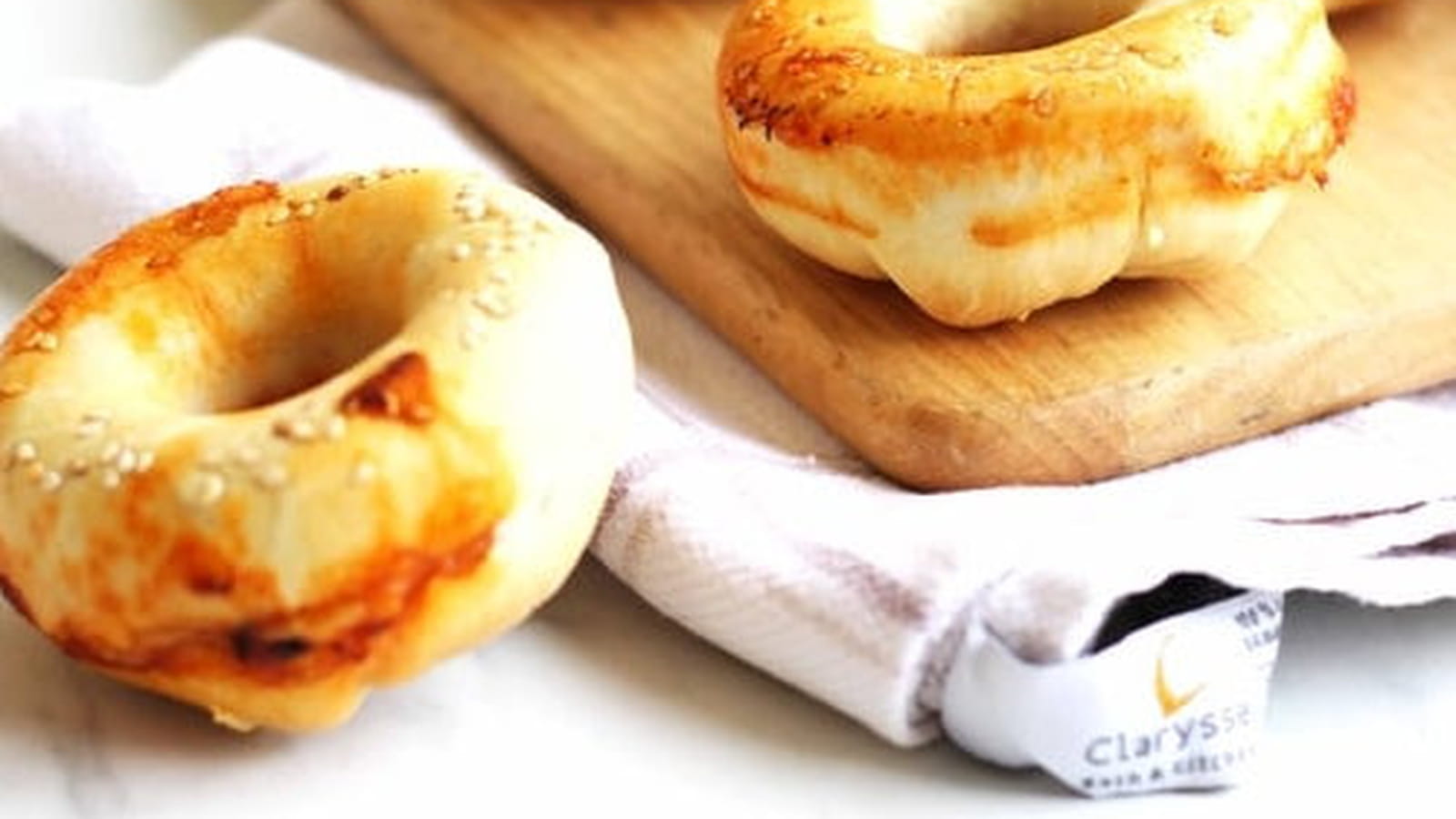 Pizza au jambon et gruyère façon donuts