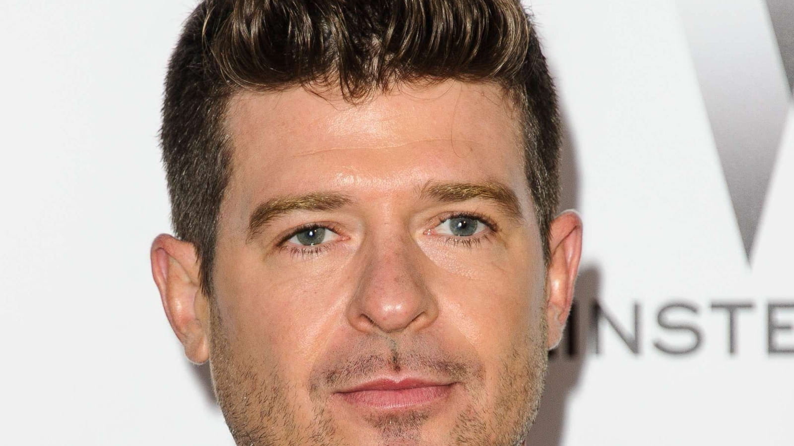 Robin Thicke, encore papa !