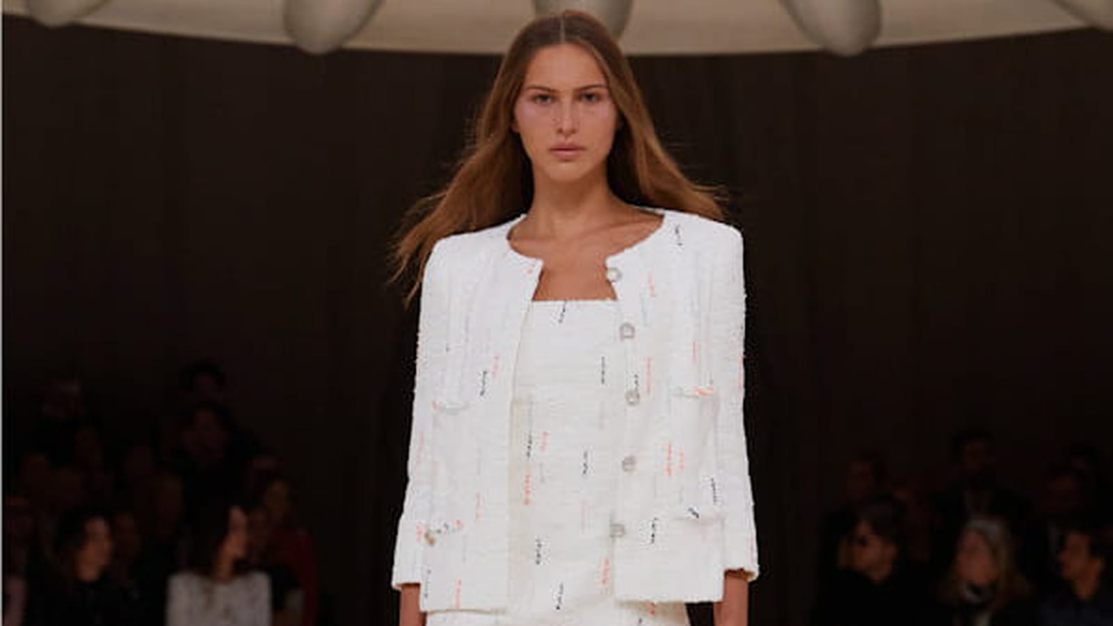 Look 4 du défilé Chanel