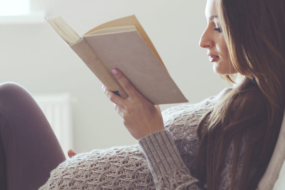 Grossesse et insomnie : causes, comment mieux dormir ?
