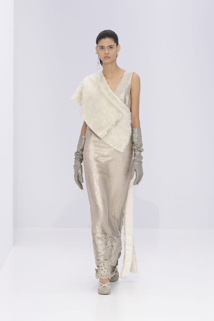 Look 3 du défilé Fendi