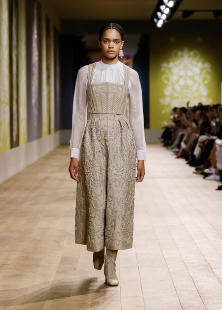Look 26&nbsp;du d&eacute;fil&eacute; Dior