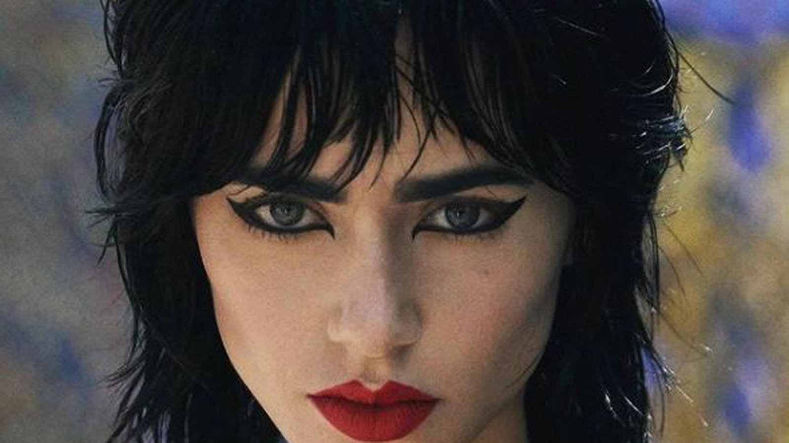 Lily Collins