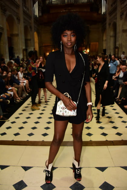 Inna Modja au d&eacute;fil&eacute; Julien Fourni&eacute;