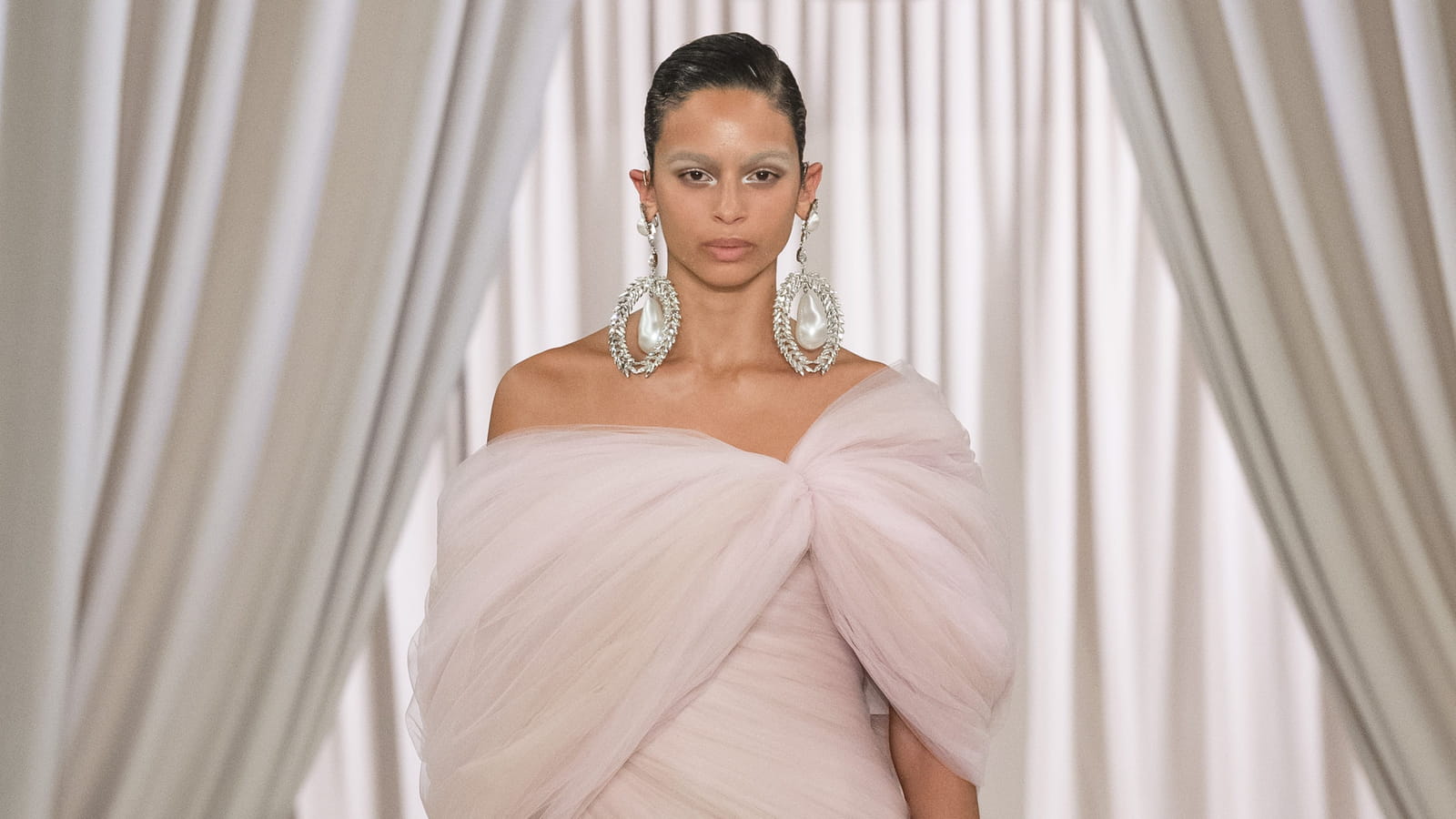 Look 27