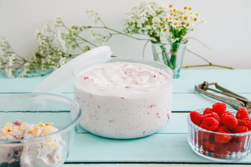 Glace aux baies rouges