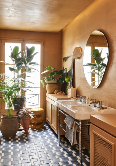 Apr&egrave;s&nbsp;: une salle de bains optimis&eacute;e et chaleureuse