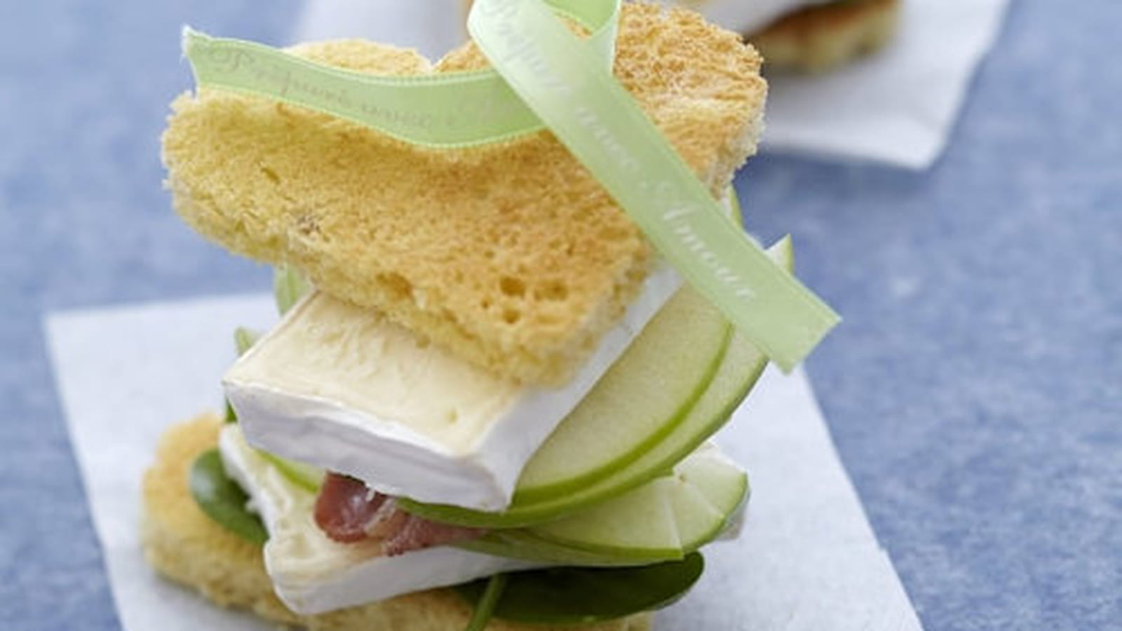 Sandwich coeur au Caprice des Dieux