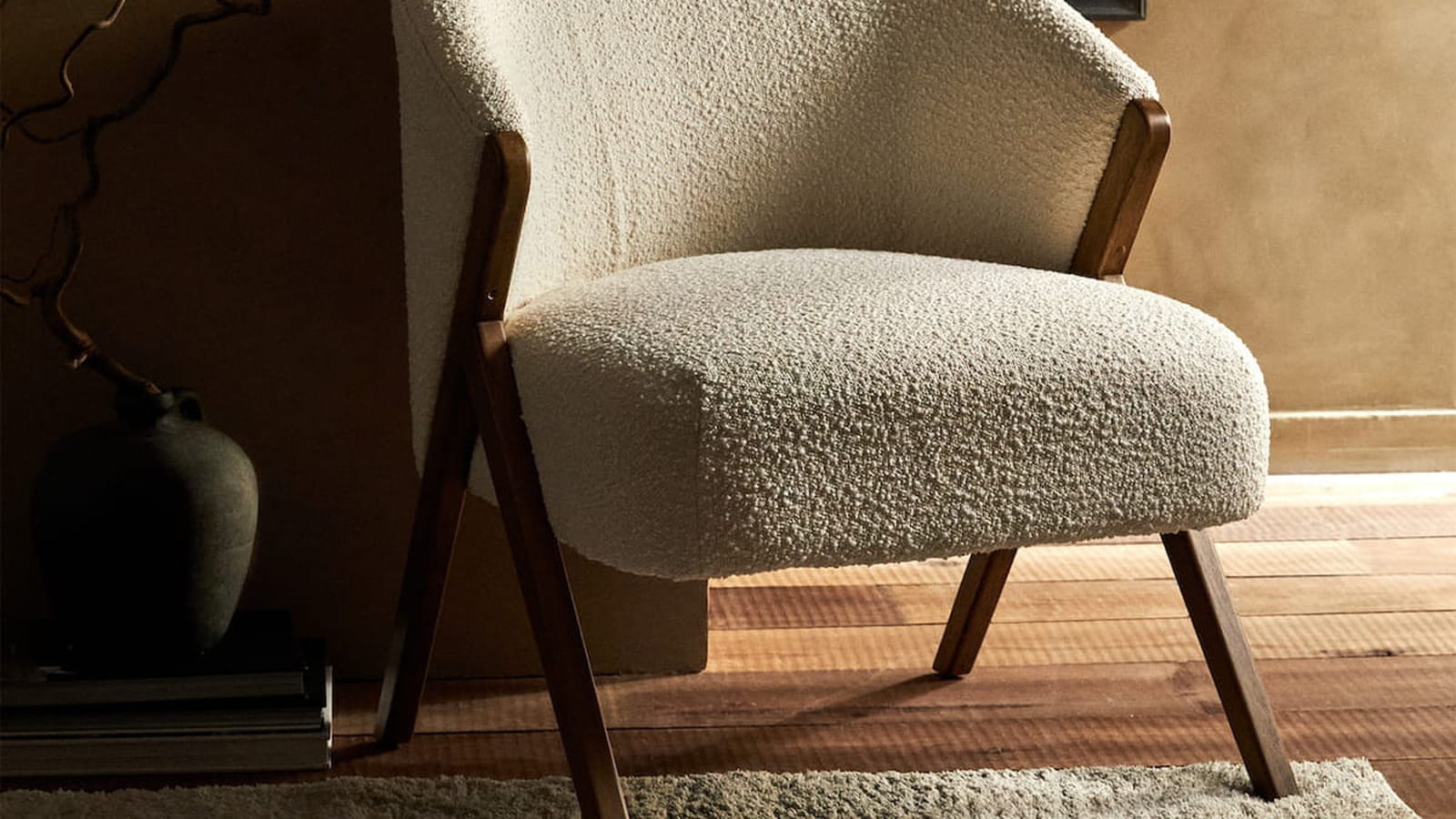 Fauteuil enveloppant